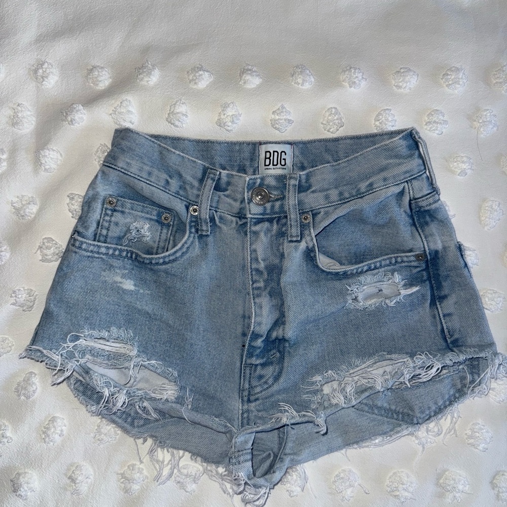 Super cute BDG Blue Jean Shorts Distressed Size 24